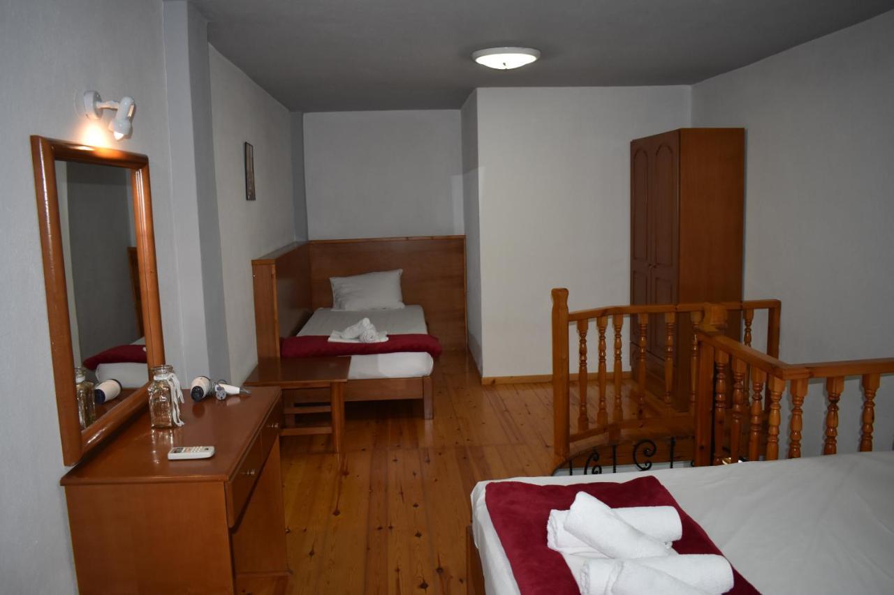 Galanis Studios And Apartments Platamonas Exterior photo