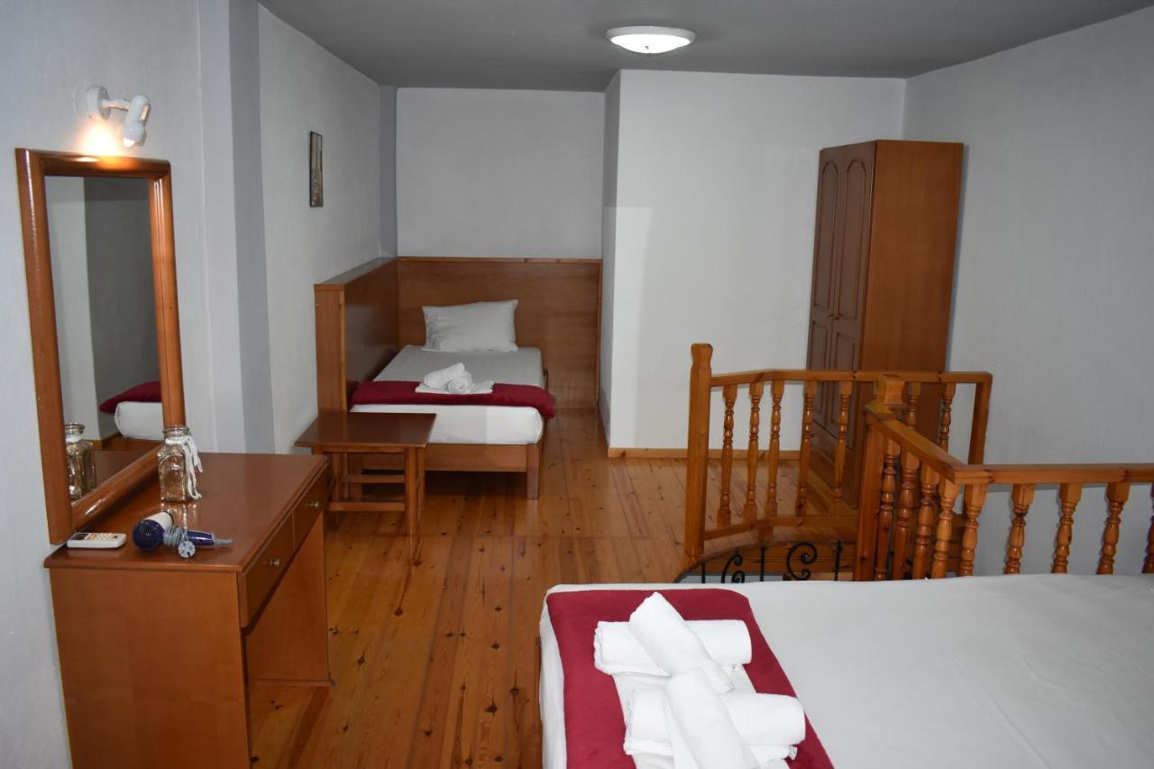 Galanis Studios And Apartments Platamonas Exterior photo
